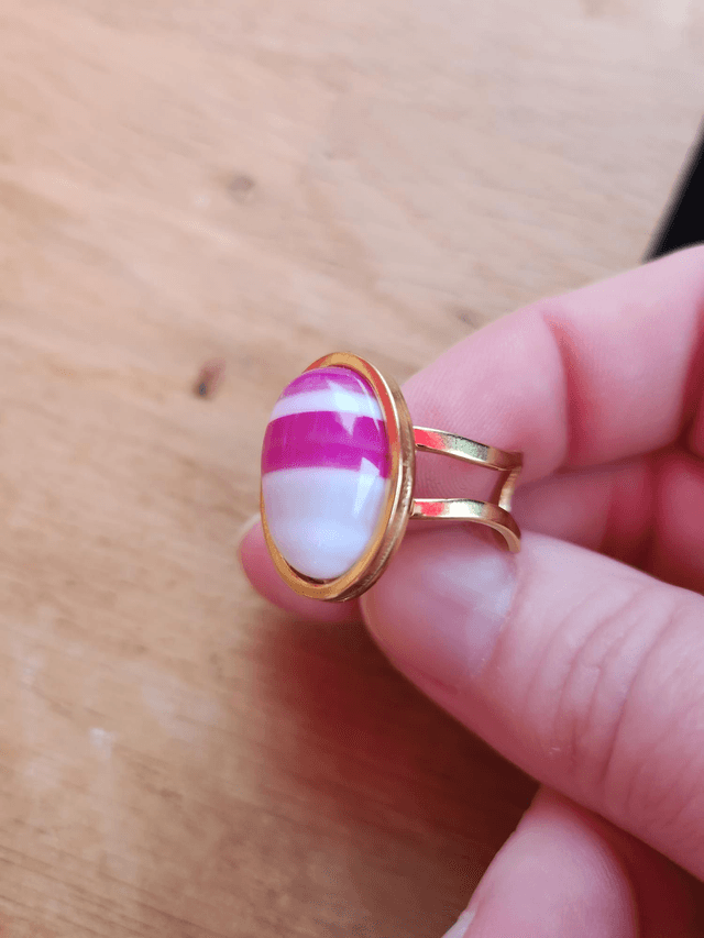 Bague réglable avec cabochon