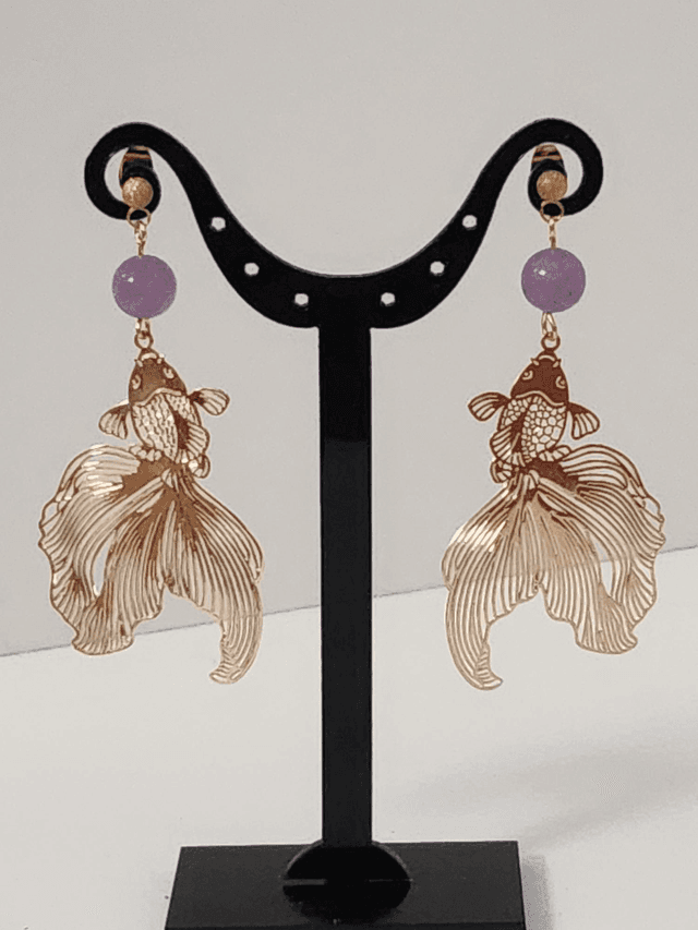Boucle d’oreille carpe doré